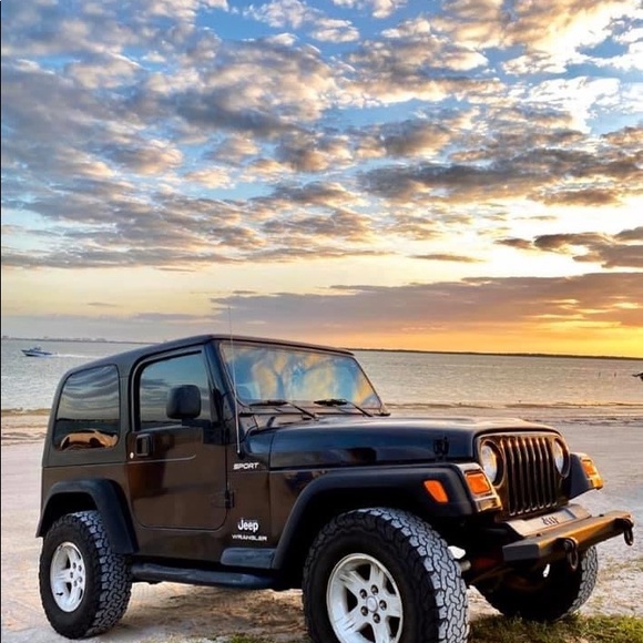 Meet your Posher, Ashley - Picture 5 of 9